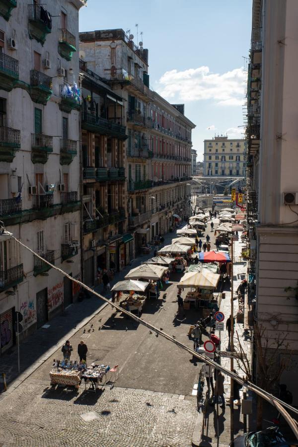 B&B Alla Ferrovia Napoli Eksteriør billede